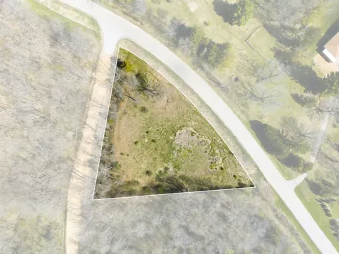 Lot 2-6 St Catherine Bellevue IA 52031