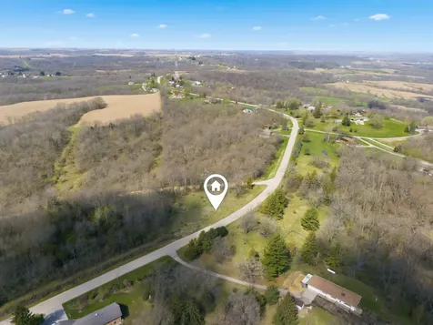 Lot 2-6 St Catherine Bellevue IA 52031