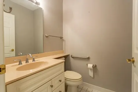 3214 Lake Ridge Unit E Dubuque IA 52003
