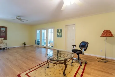 3214 Lake Ridge Unit E Dubuque IA 52003