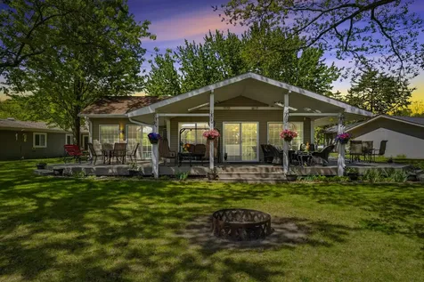 26347 212 Th Delhi IA 52223-0000