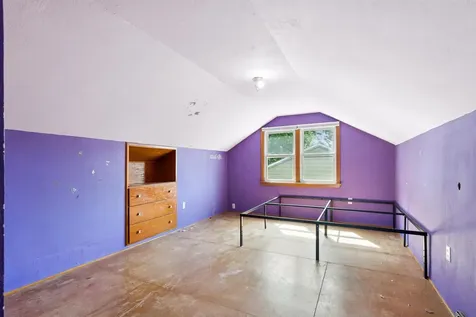 338 E Plum West Union IA 52175