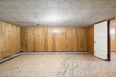 338 E Plum West Union IA 52175