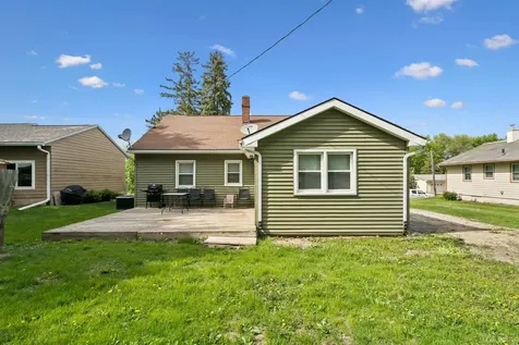 338 E Plum West Union IA 52175