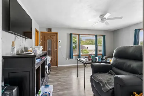 338 E Plum West Union IA 52175