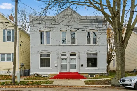 2255-2257 Jackson Dubuque IA 52001