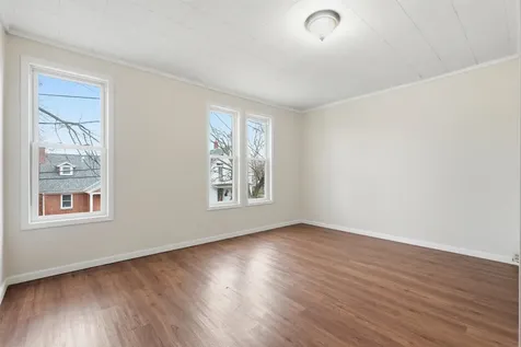 2255-2257 Jackson Dubuque IA 52001