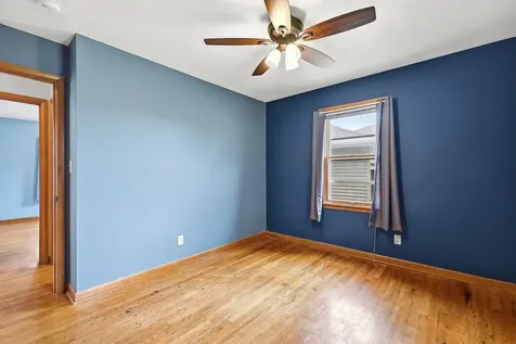 1040 Clara Dubuque IA 52001