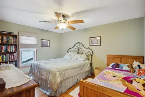 616 W 1st Cascade IA 52033