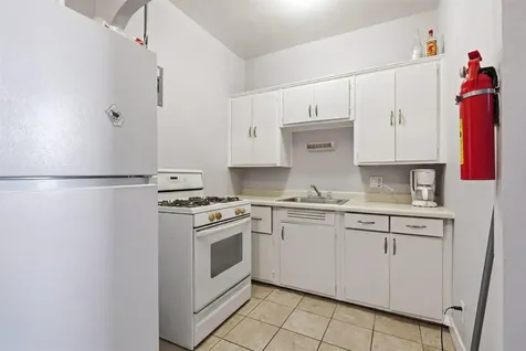2535 Central Dubuque IA 52001