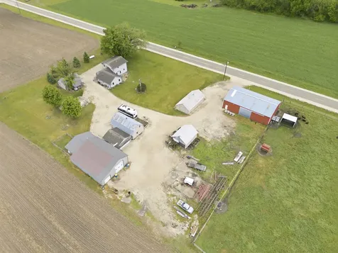 2838 210th Earlville IA 52041-9999