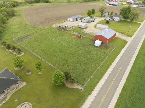 2838 210th Earlville IA 52041-9999