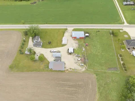 2838 210th Earlville IA 52041-9999