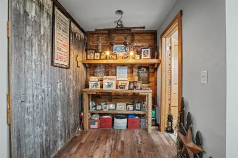 2838 210th Earlville IA 52041-9999
