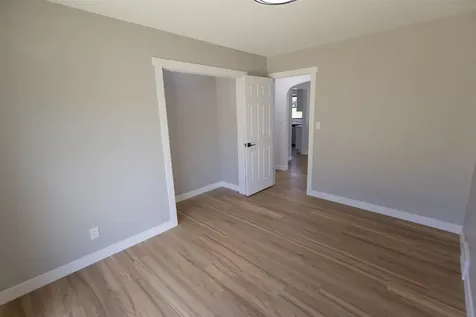 33 Meadow Dubuque IA 52001