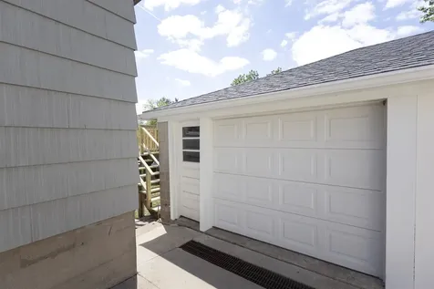 33 Meadow Dubuque IA 52001
