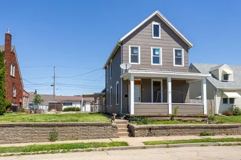 713 O'neill Dubuque IA 52001
