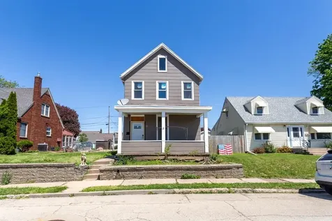 713 O'neill Dubuque IA 52001