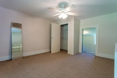 21537 Mud Lake Dubuque IA 52001