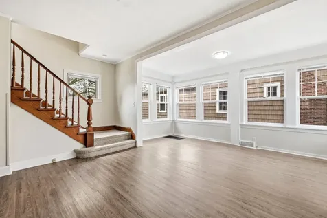 160 S Hill Dubuque IA 52001