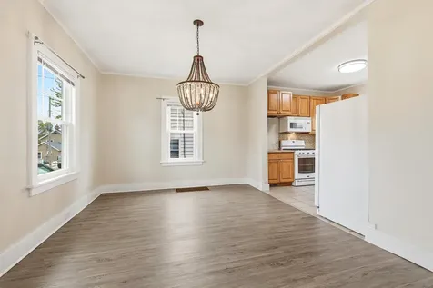 160 S Hill Dubuque IA 52001