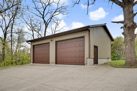 2582 220th Delhi IA 52222-0000