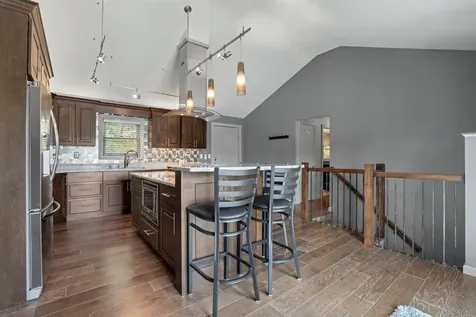 2582 220th Delhi IA 52222-0000