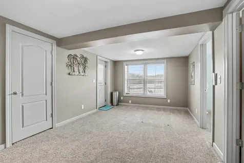 2582 220th Delhi IA 52222-0000