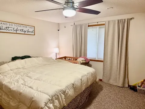 111 Sunset Guttenberg IA 52052