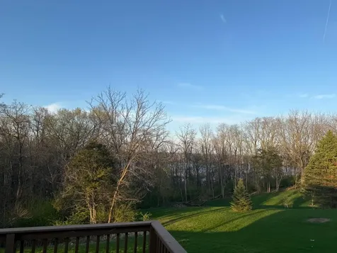111 Sunset Guttenberg IA 52052