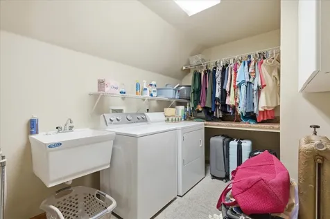 401 NW 1st Elkader IA 52043