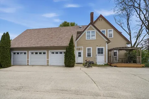 401 NW 1st Elkader IA 52043