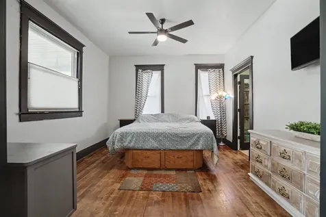 303 SE 5th Dyersville IA 52040