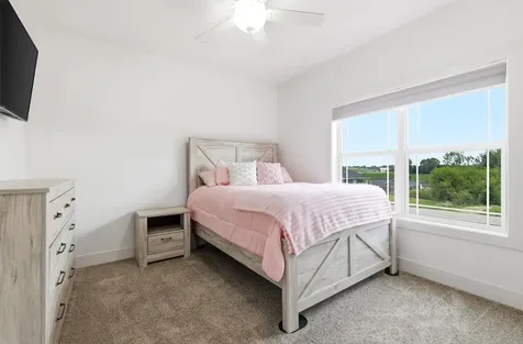 16392 Country View Dubuque IA 52001