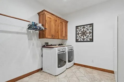 2179 267 Delhi IA 52223-0000