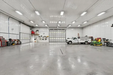 2179 267 Delhi IA 52223-0000