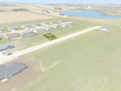 924 10th Street SW Dyersville IA 52040