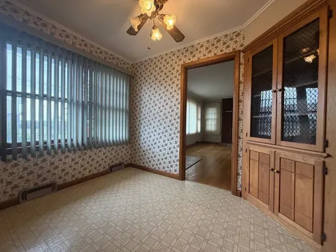 3280 Asbury Dubuque IA 52001