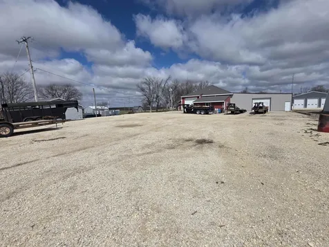 211 W 3rd Greeley IA 52050