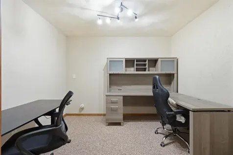 306 N Chestnut Edgewood IA 52042