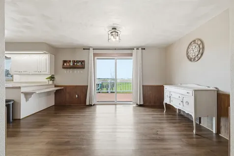 306 N Chestnut Edgewood IA 52042
