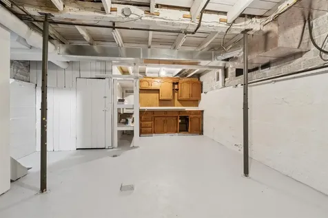 108 SW Second Elkader IA 52043