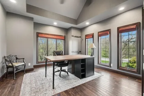 12146 Whispering Meadows Dubuque IA 52003