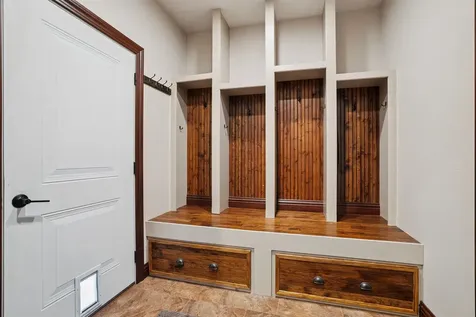 12146 Whispering Meadows Dubuque IA 52003