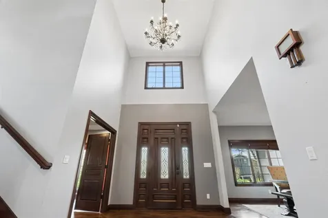 12146 Whispering Meadows Dubuque IA 52003