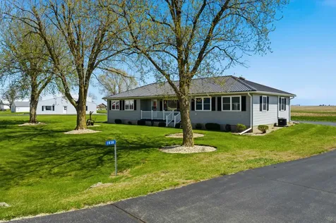 1838 Honey Creek Manchester IA 52057-000