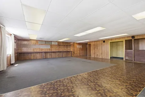 1838 Honey Creek Manchester IA 52057-000