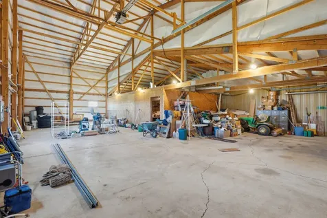 1838 Honey Creek Manchester IA 52057-000