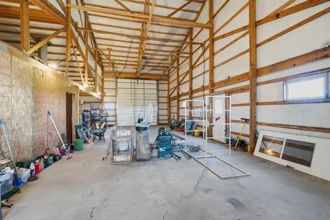 1838 Honey Creek Manchester IA 52057-000