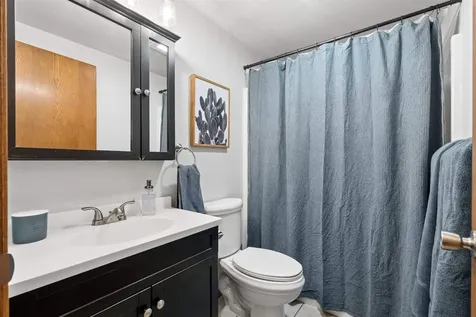 5523 Northwood Dubuque IA 52002